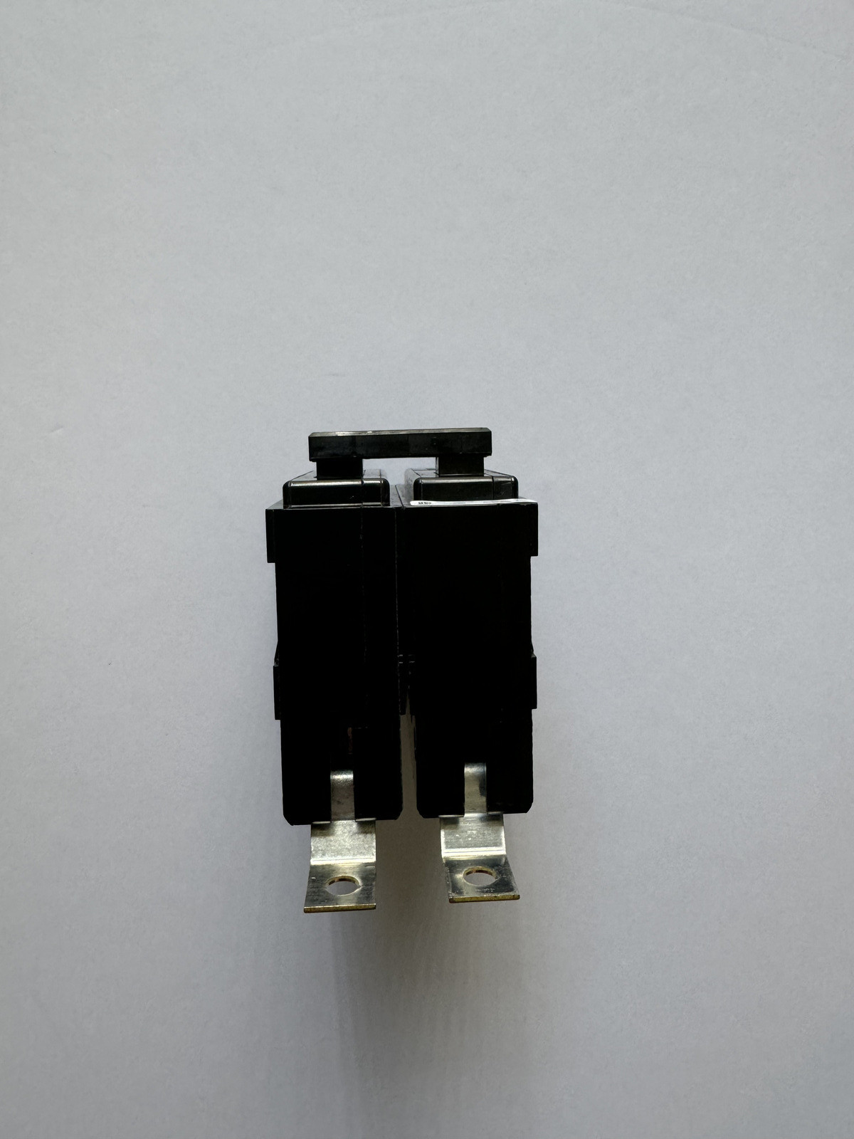 Eaton BAB2020 Cutler Hammer 2-Pole Circuit Breaker – Black