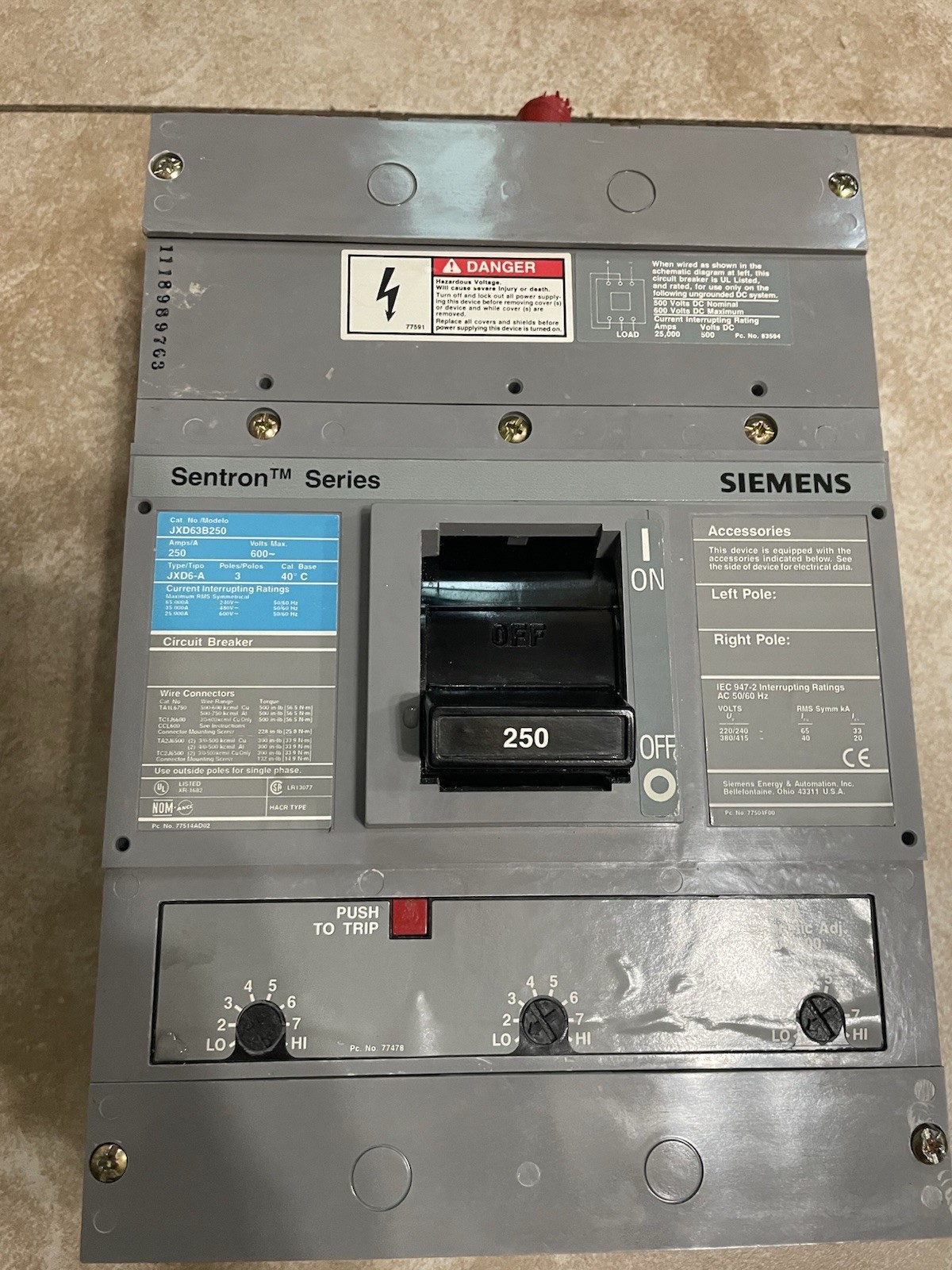 SIEMENS 250A Molded Case Circuit Breaker – Tested / Good Condition