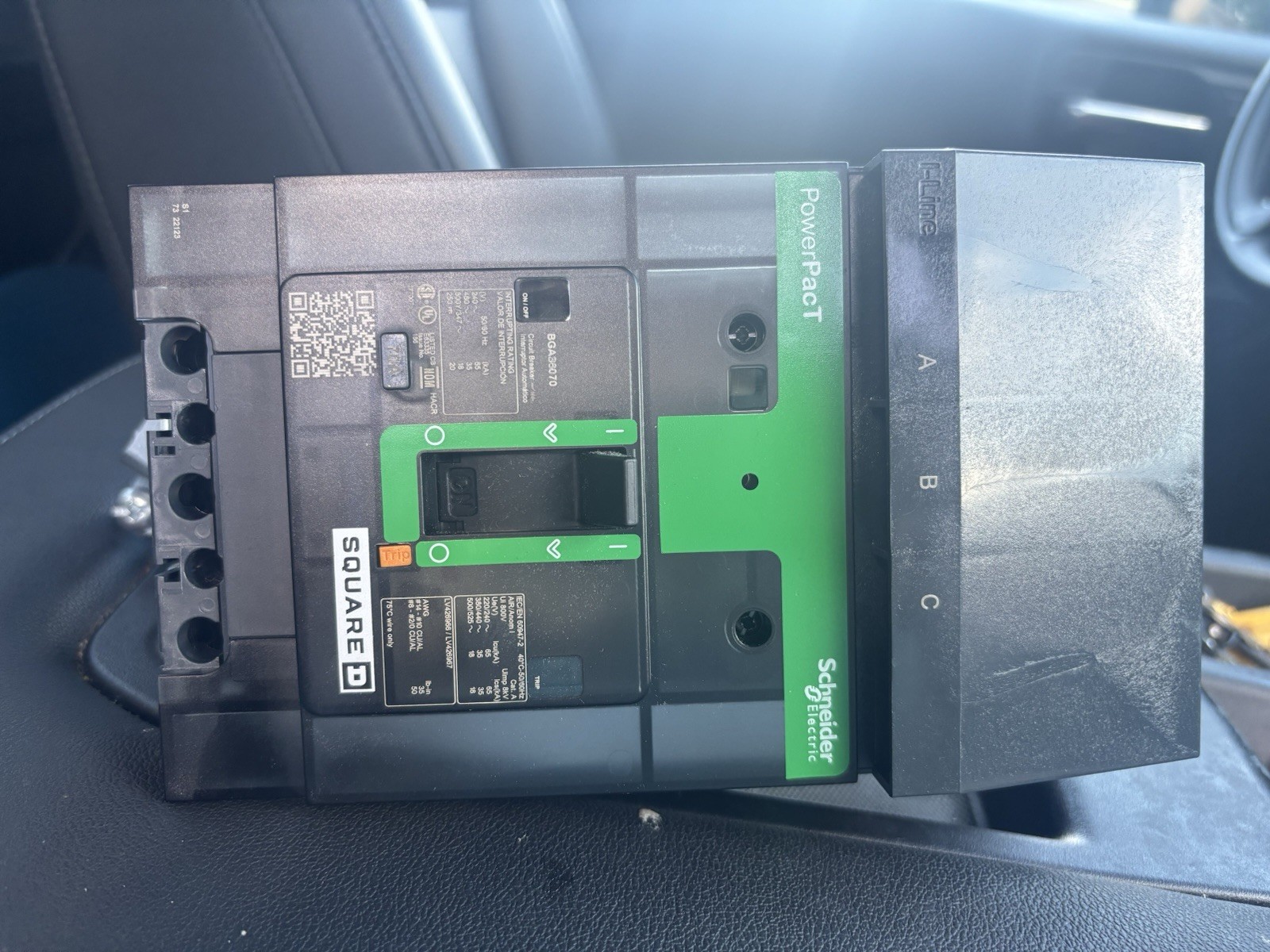 Square D BGA36070 Circuit Breaker