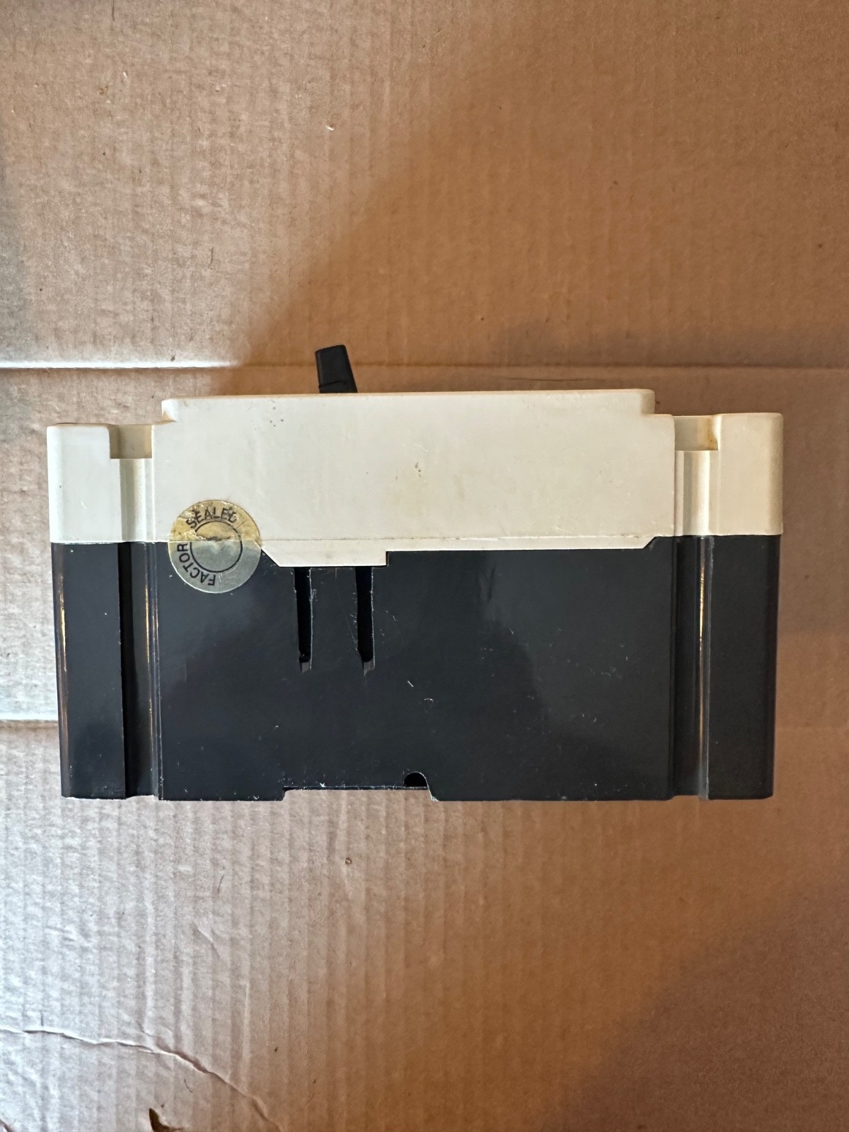 Eaton Cutler Hammer HFD3030 3 pole 30A 240-600v Circuit Breaker