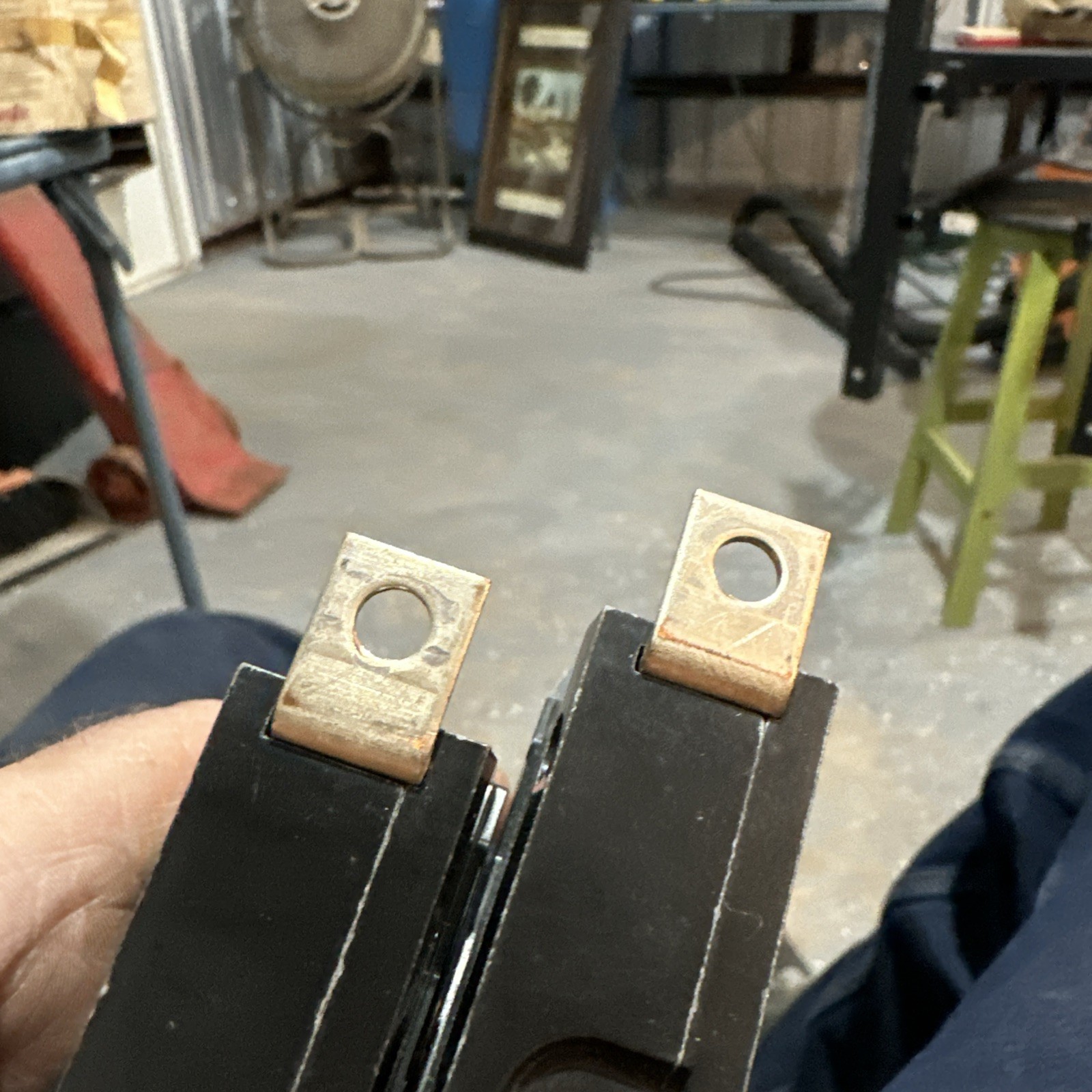 2 SIEMENS BQD120 Circuit Breakers Single Pole 20 Amp