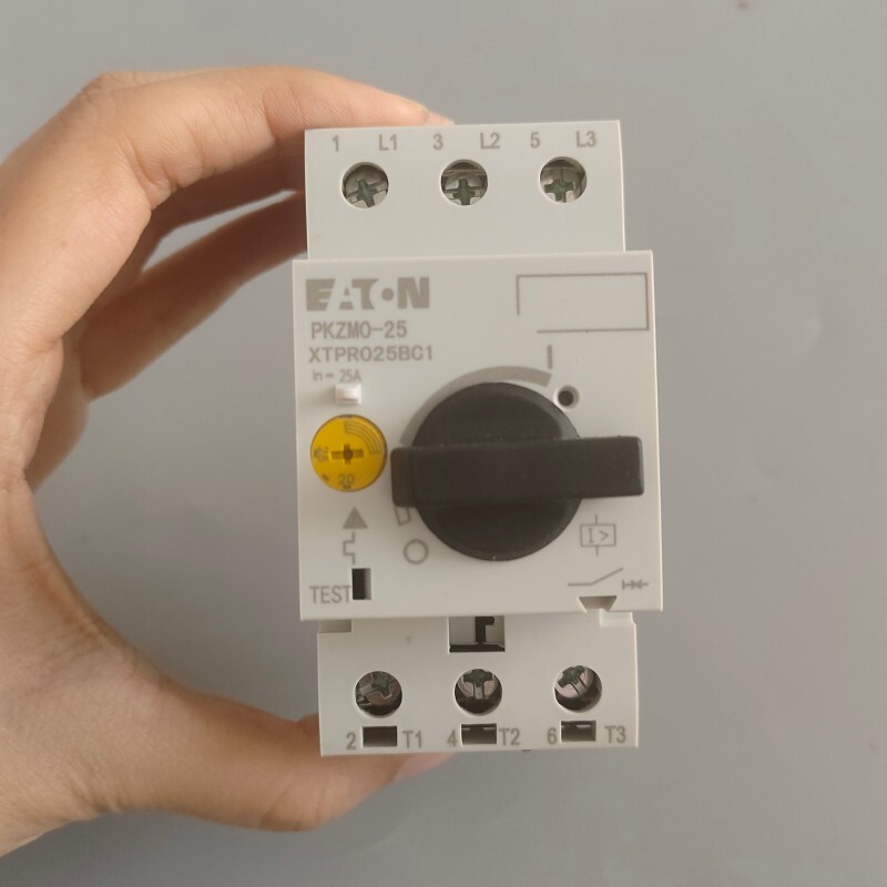 NEW Circuit Breaker PKZM025 For EATON MOELLER PKZM0-25 XTPR025BC1