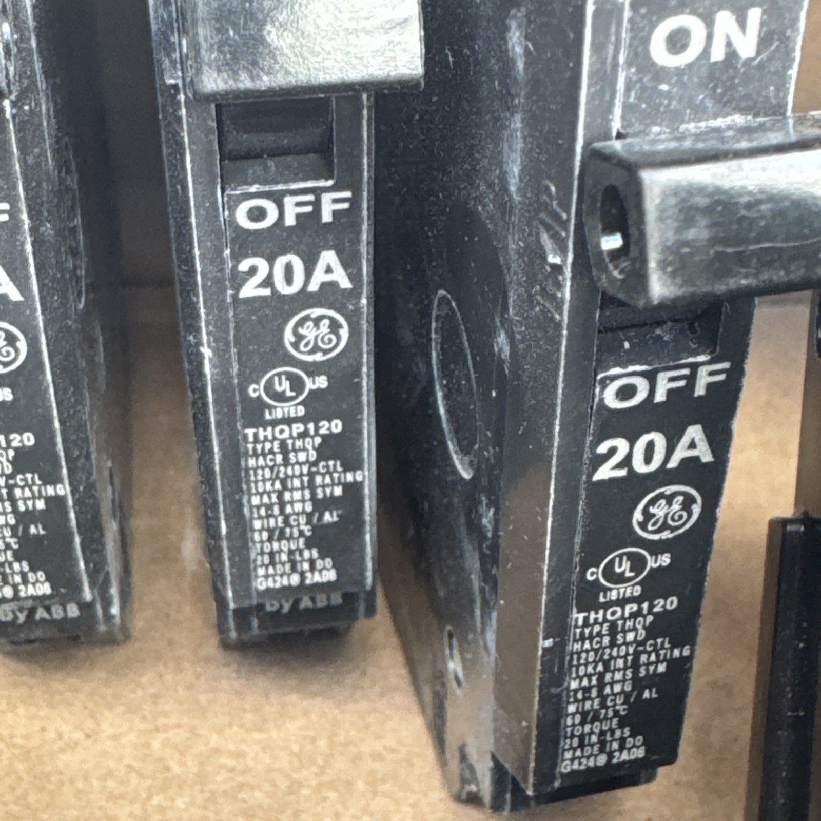 GE THQ Breakers (1) 100a (1) Double 30, (3) 20a