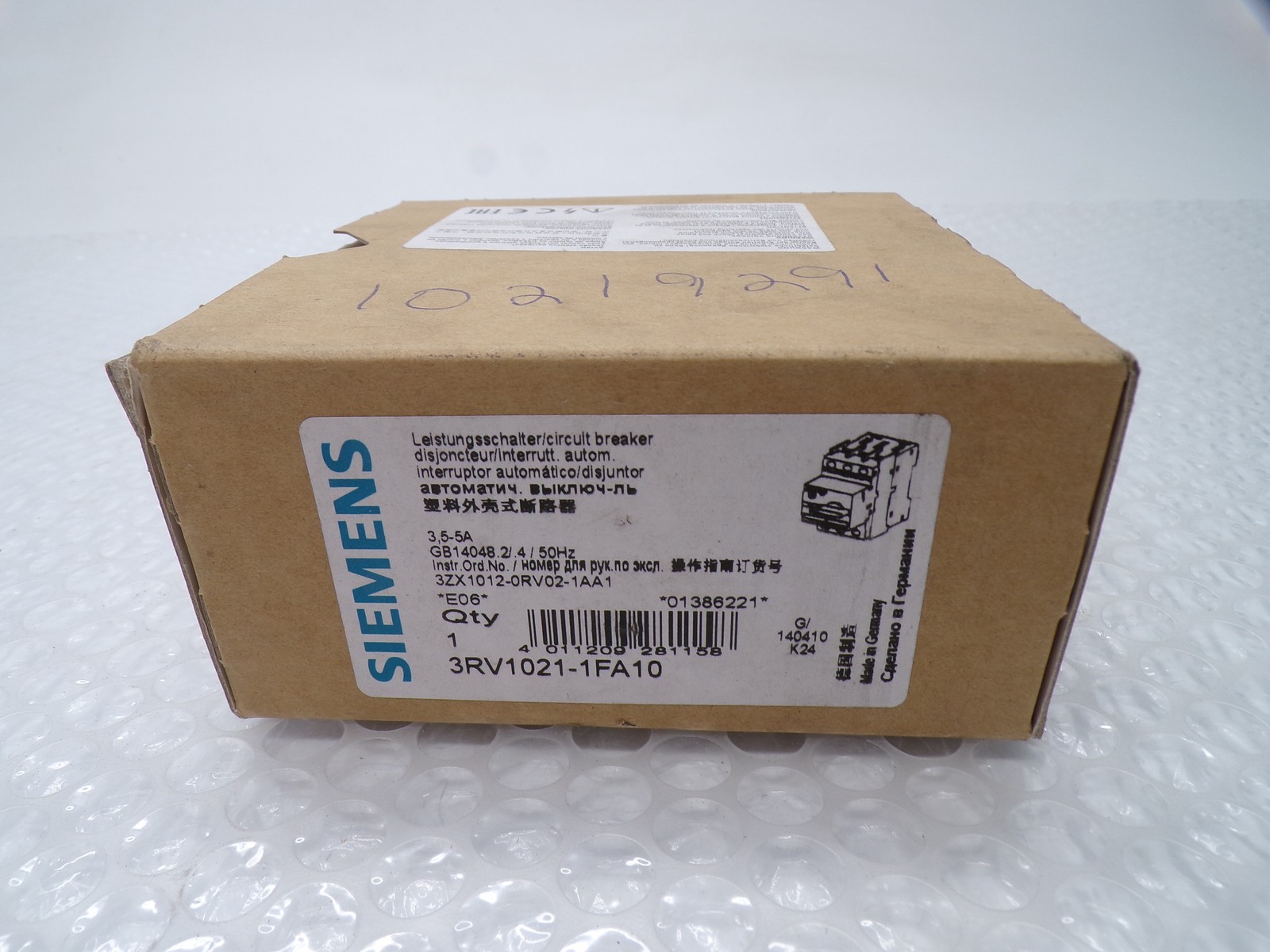 SIEMENS 3RV1021-1FA10 BREAKER 3POLE 3.5-5AMP NSMP