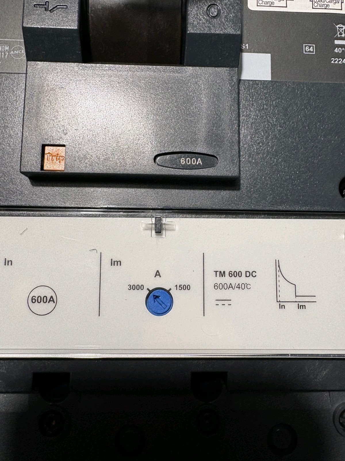 SQUARE D LLF37060D33 , PowerPact BREAKER, 3p /600vdc/ 600A, N/NIB! MAKE OFFER!