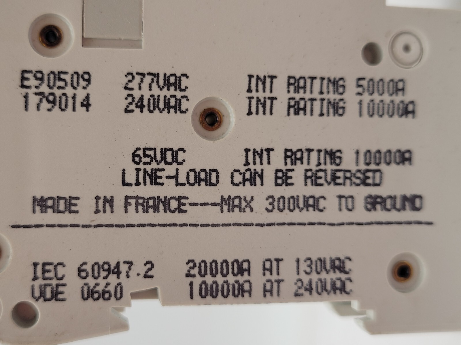 Merlin Gerin C60N DIN Rail Multi-9 Circuit Breaker 4A 277V 1P 1PH Type C 4 Amp