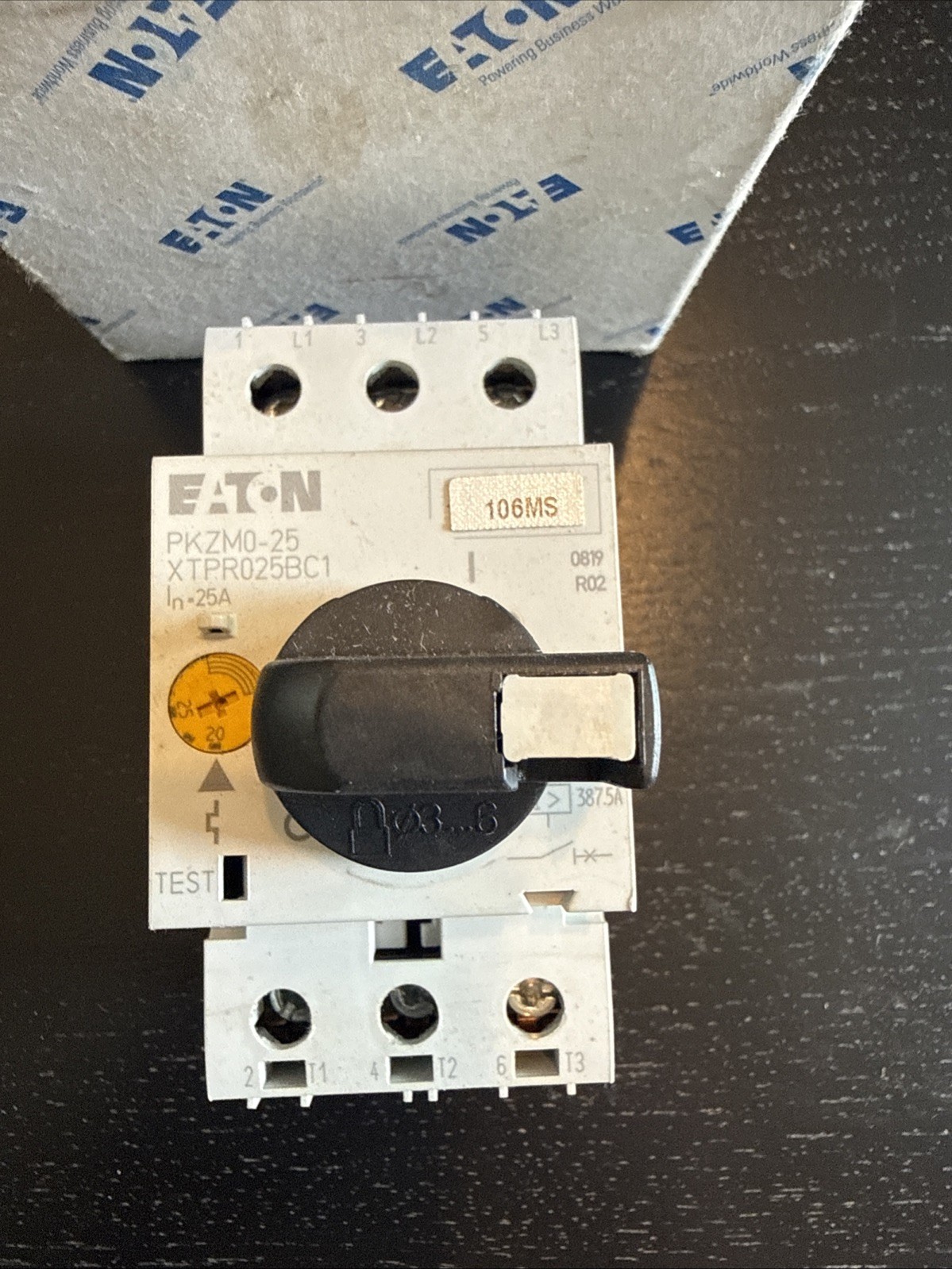 Eaton PKZM0-25/AK XTPR025BC1 Motor Protective Circuit Breaker PKZM0-25 NEW NOS