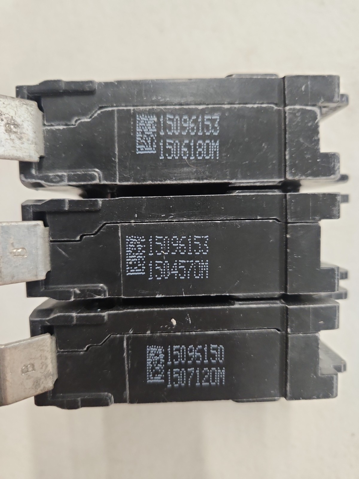 SIEMENS B380 3 POLE 80A 240V Type BL Bolt On Circuit Breaker READ DESCRIPTION