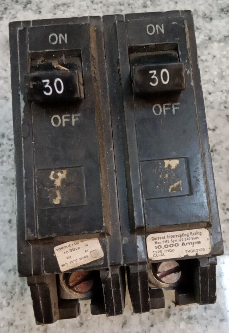 GE /BREAKER/THQB2130 /30A/2-POLE/120-240VA/GROVE/BOLT ON/THQB/MISS HAND/USE(L124