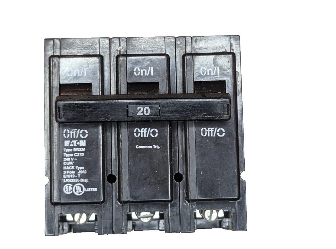 NEW Eaton Br320 20 Amp 3 Pole Standard Trip Circuit Breaker.