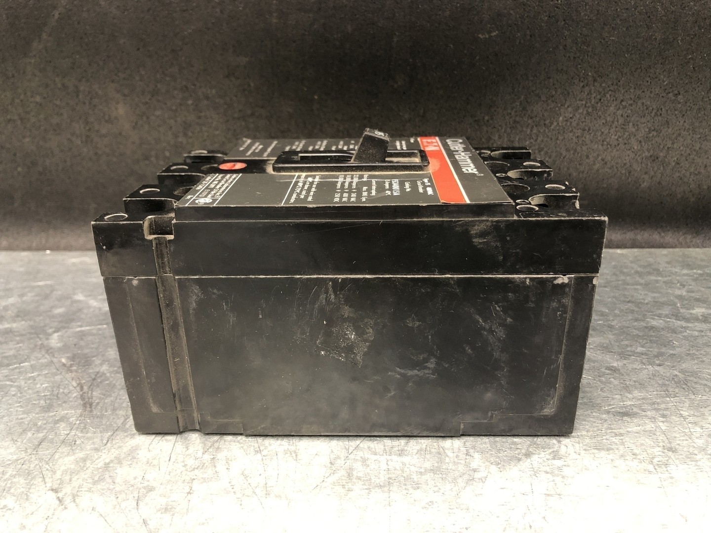 Eaton FS340015A 15 Amp, 3 Pole, 480 volts Circuit Breaker