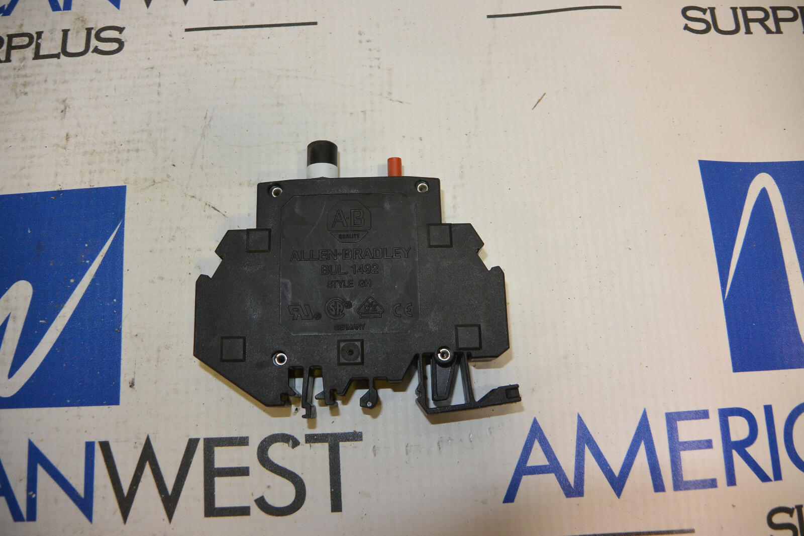 Allen-Bradley 1492-GH010 Bul. 1492 Style GH Ser. B 250VAC 1.00A 65VDC *USED