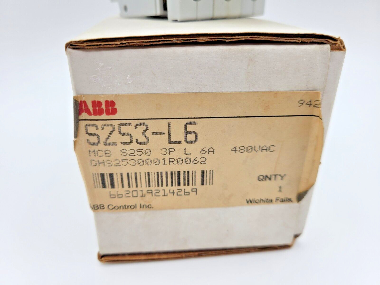 ABB S253-L6 DIN Rail Mount Circuit Breaker 6 Amp 480 Volt AC 3 Pole 3 Phase