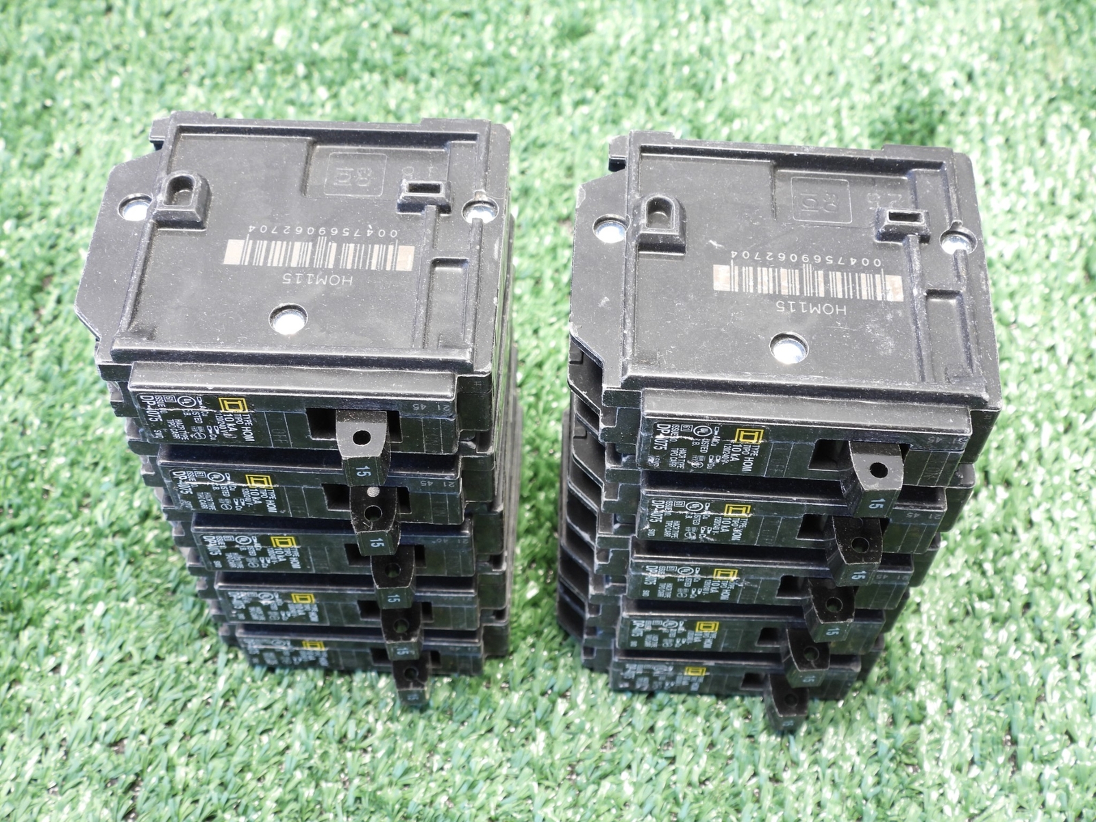 (Lot of 10) Square D HOM115 HOM 15A 120/240V HACR Type Circuit Breaker