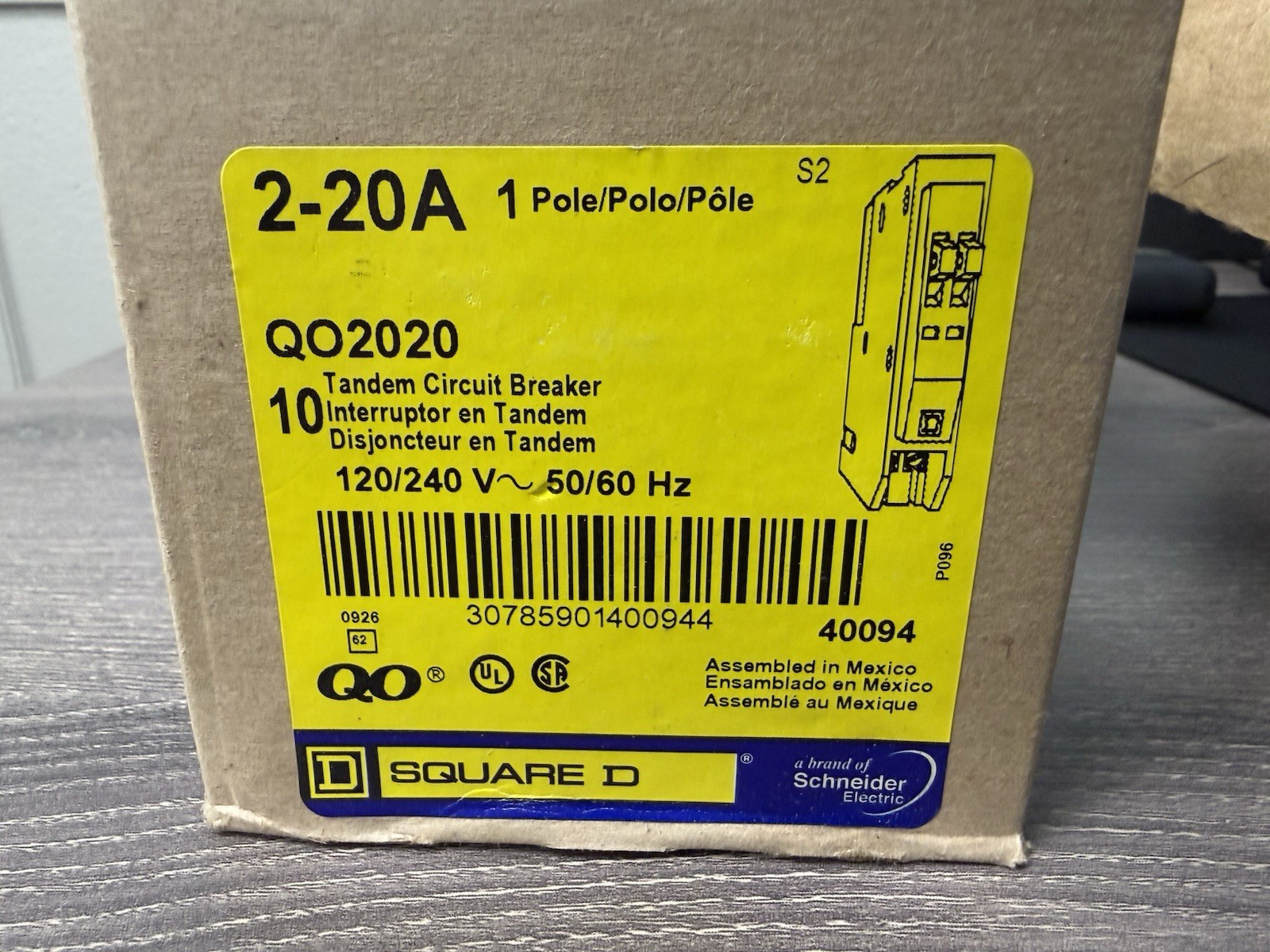 Square D QO2020C 2-20 Amp Single-Pole Tandem Circuit Breaker