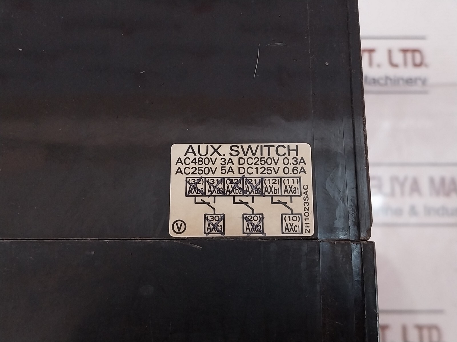 Terasaki Electric TL-400E Tembreak Circuit Breaker TMC4LE 350A AC690V 50-60Hz