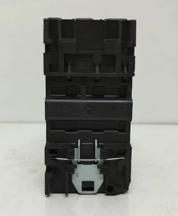 EATON MOTOR MOTOR PKZM01-2,5 XTPB2P5BC1 / LOT OF 2