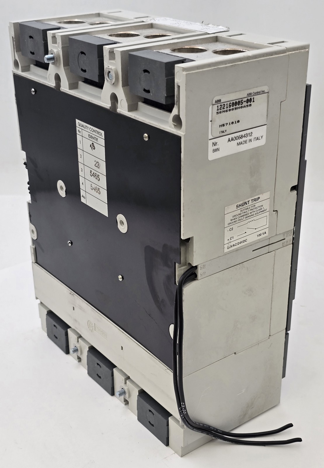 ABB S6N600BH0ASB Sace S6 Bolt On Circuit Breaker 600A 600VAC 3P HACR Shunt Trip
