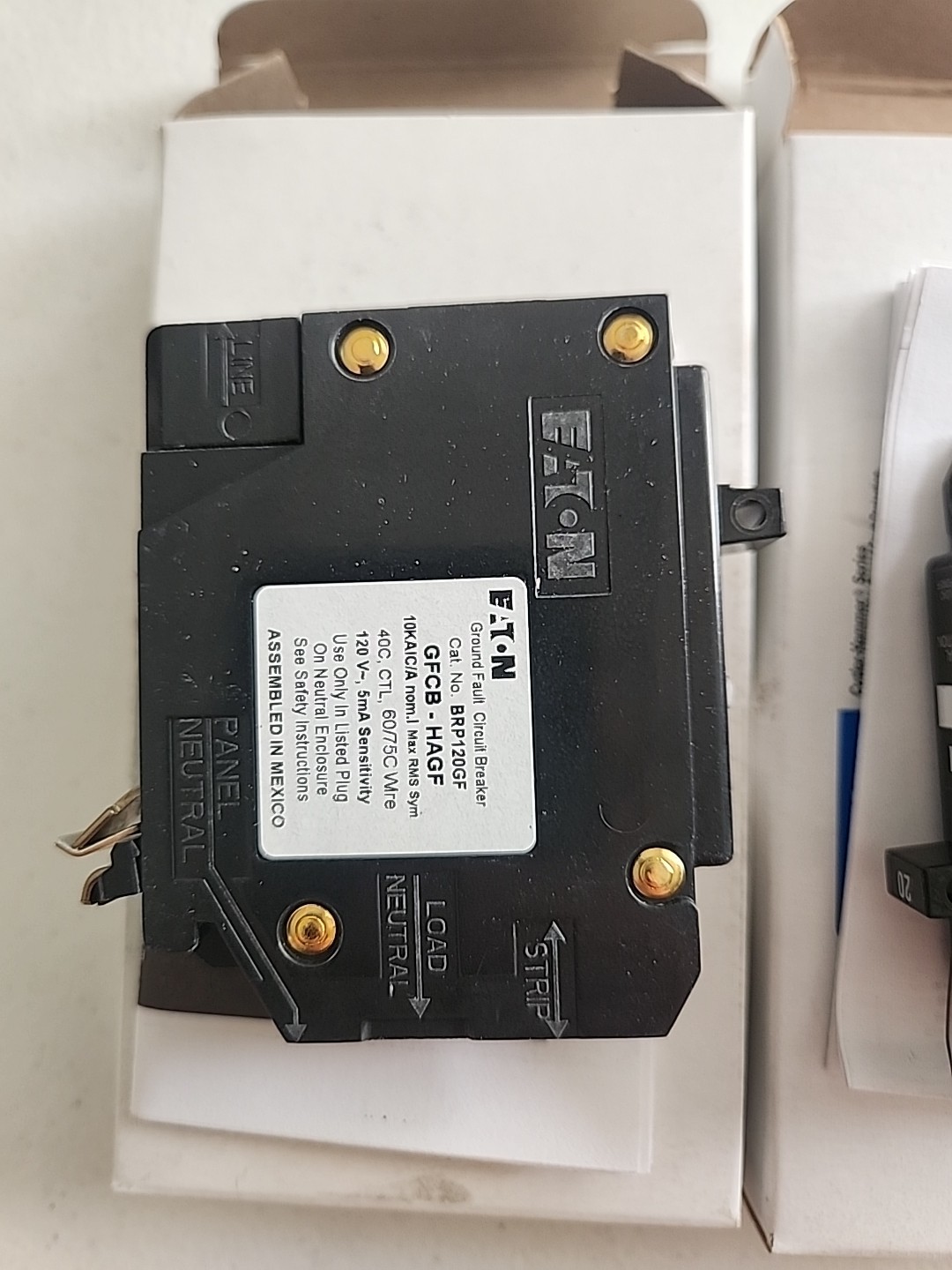 NOS LOT OF 2 – Eaton BRP120GF GFCI Circuit Breaker