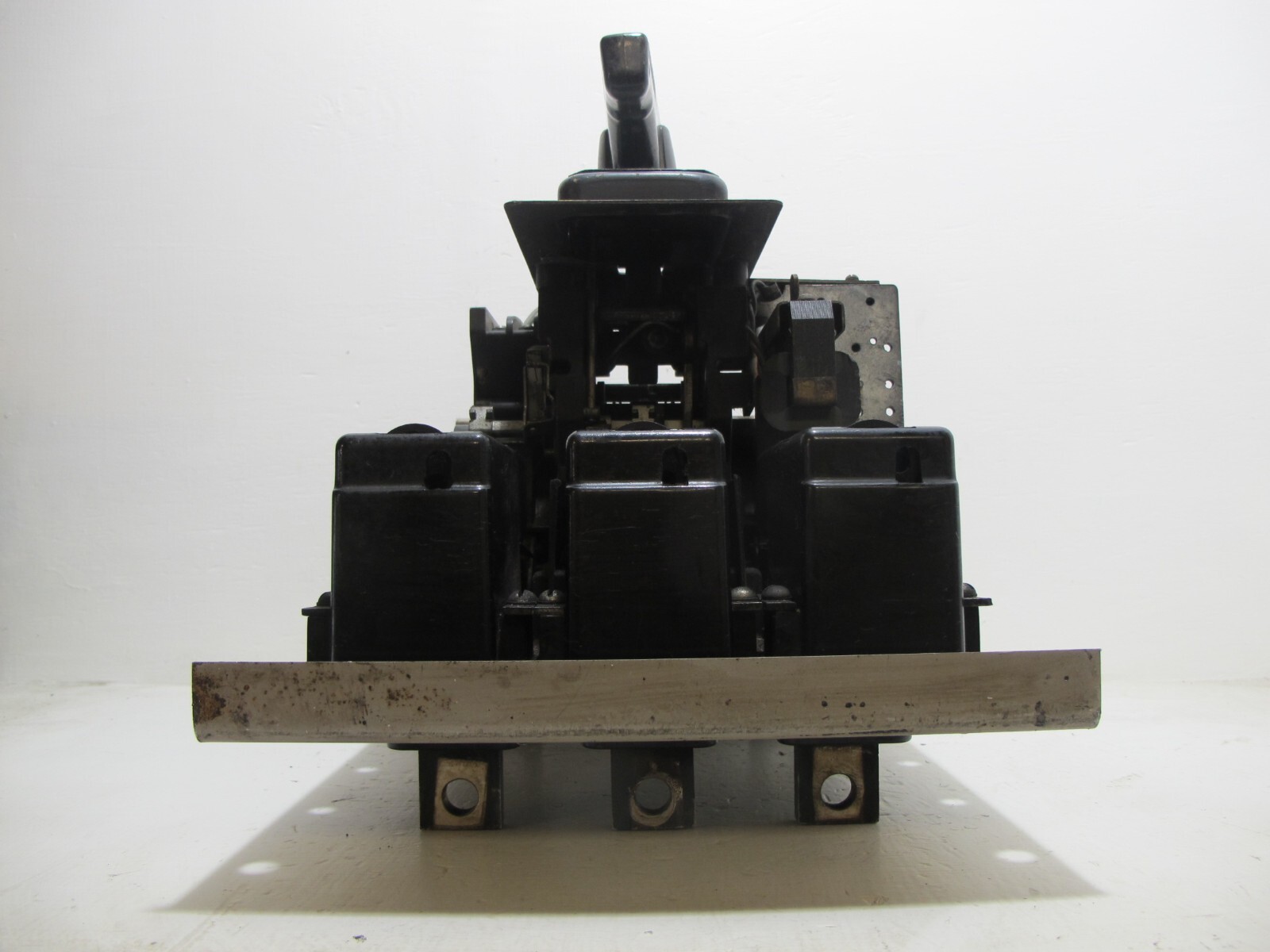 General Electric Air Breaker AK-1-25-9 600 Amp 600 V EC-2A 300A Trip AK125-9 GE