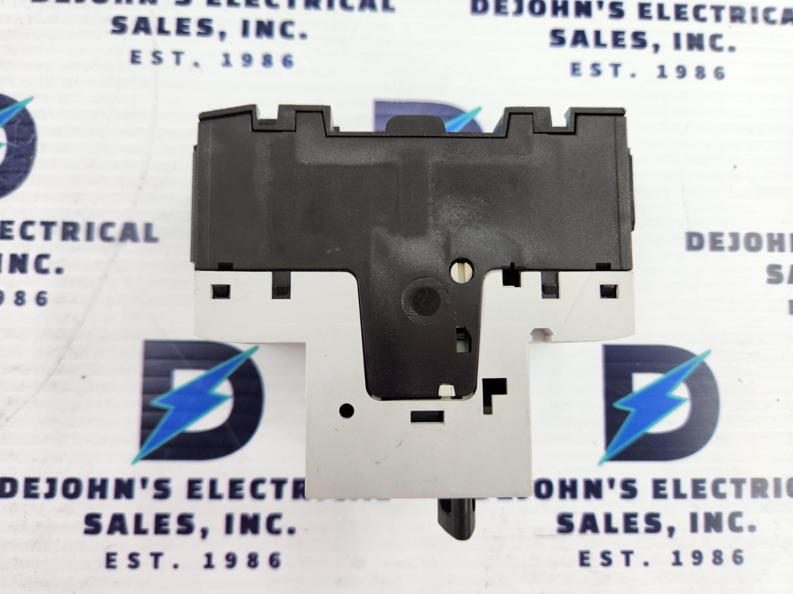 EATON XTPB2P5BC1 MANUAL MOTOR CONTROL, PROTECTIVE CIRCUIT BREAKER, NEW SURPLUS