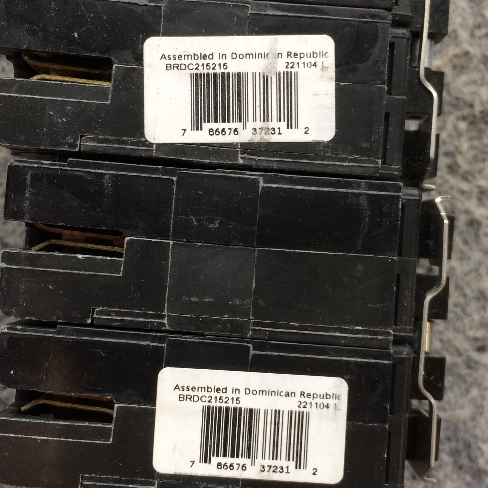 Lot of 2 Eaton BRDC215215 A1515CTN Thermal Magnetic Quad Circuit Breakers