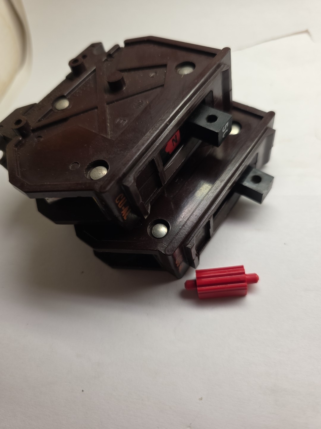 WADSWORTH 50 Amp 2 Pole Circuit Breaker Metal Foot