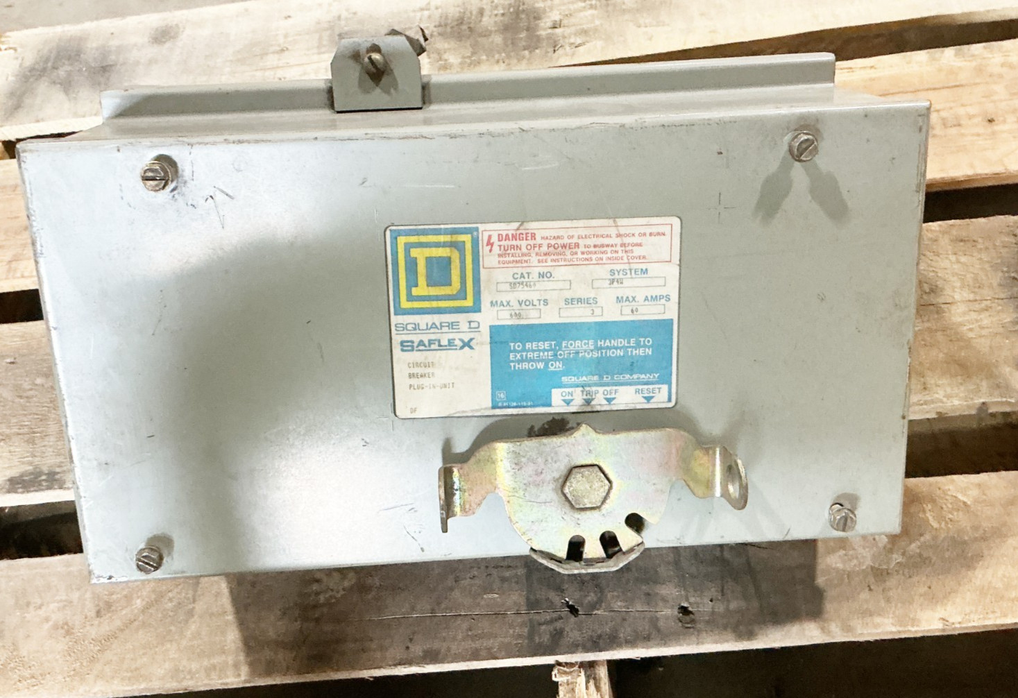 Square D SD75460 Circuit Breaker Plug In Unit 690V 60A series 3 3P4W