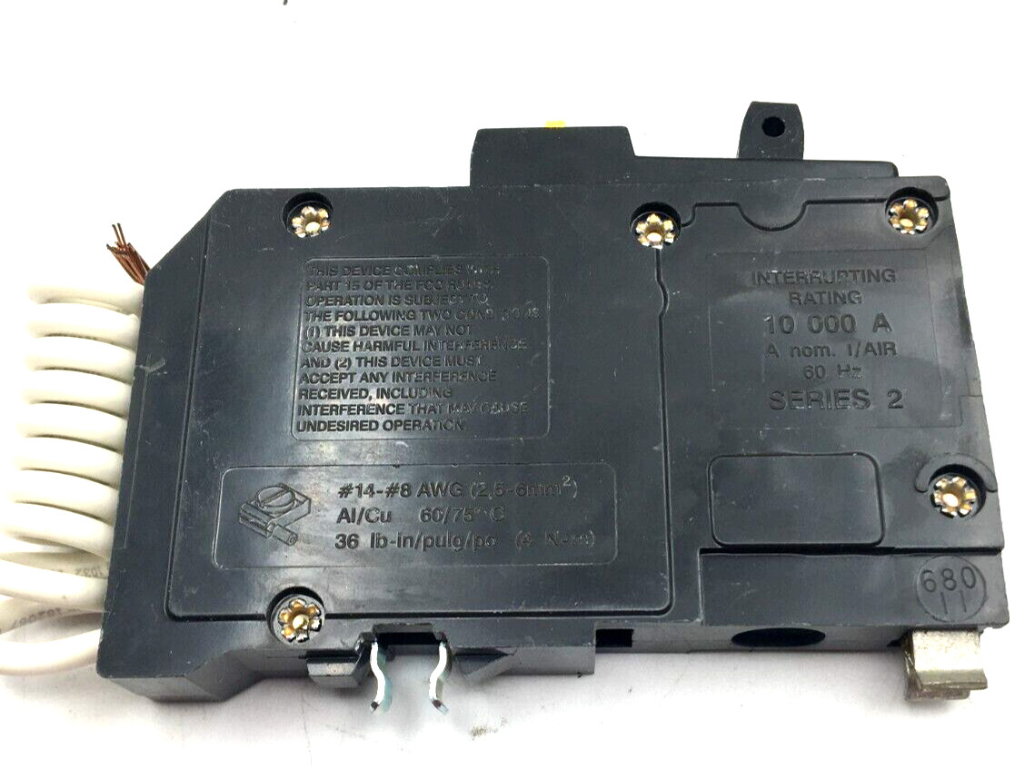 Square D Qwik-Gard Lot of 2 Circuit Breaker & Ground Fault Int. 20A QO120GFI New