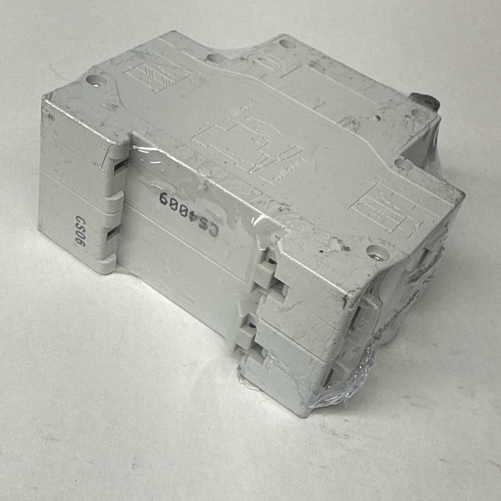 Chtaixi Circuit Breaker – DZ47N-63 C40 2-Pole 120/240V-50/60Hz