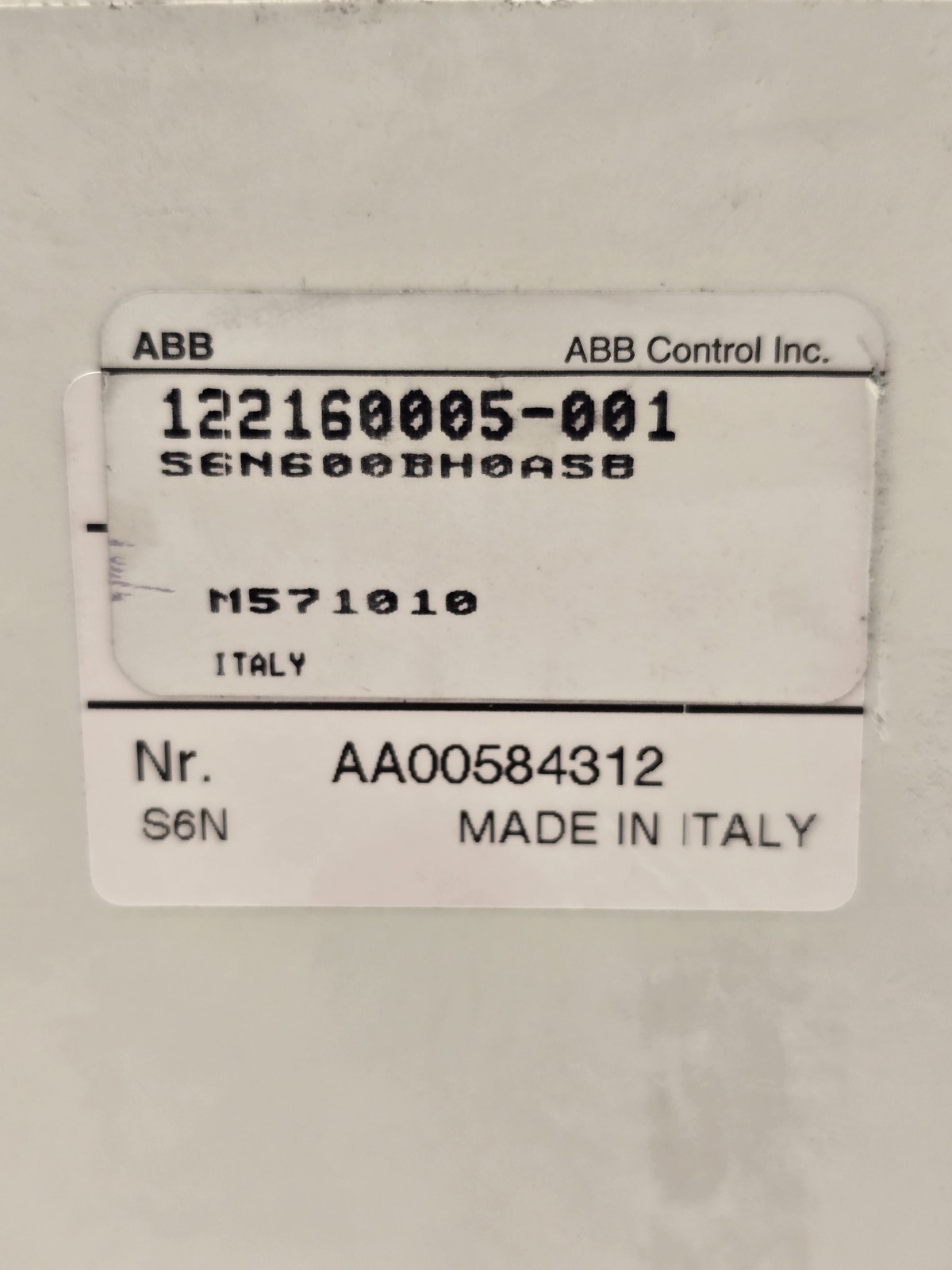 ABB S6N600BH0ASB Sace S6 Bolt On Circuit Breaker 600A 600VAC 3P HACR Shunt Trip