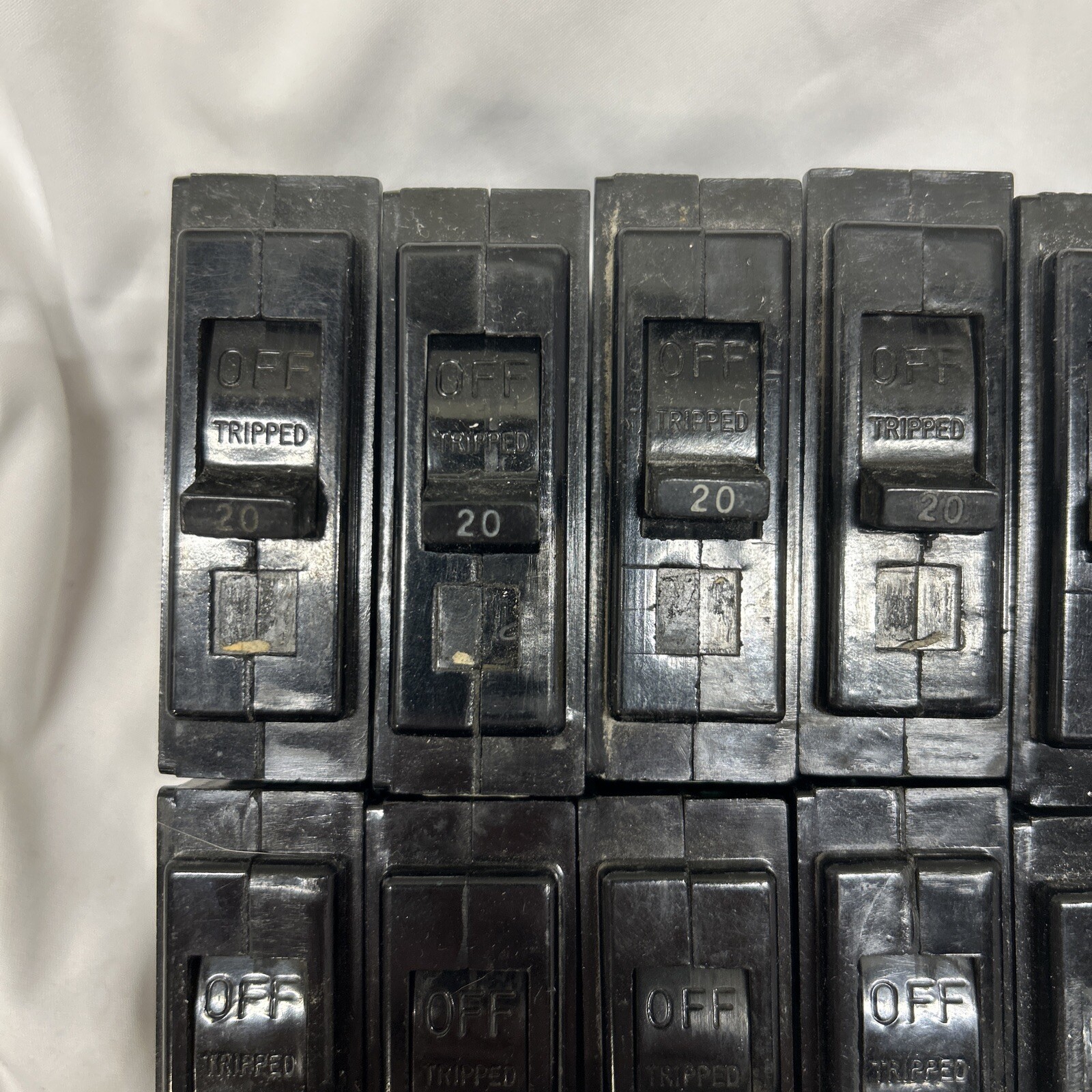 (10-Pack) GE TQL1120 20-Amp 1-Pole TQL-AC Circuit Breaker 20A 1P – Lot of (10)