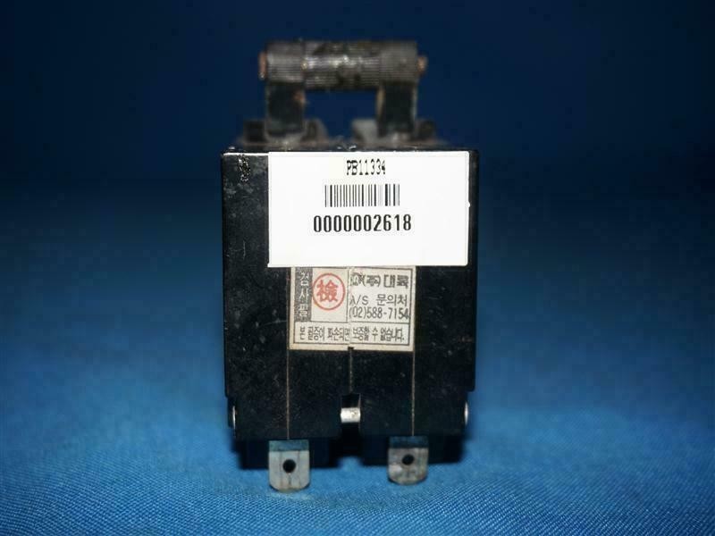 Daco DCP32PR Circuit Protector 15A