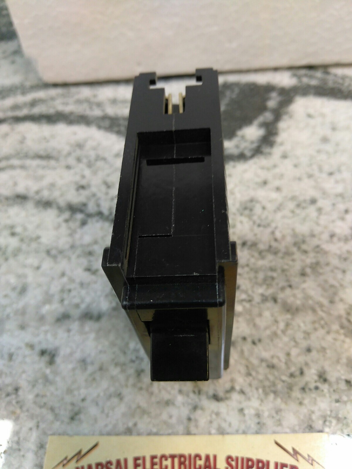 AMERICAN SWITCH TYPE C, C120 20 Amp 1 Pole 120/240V GROVE Breaker (8D2UP
