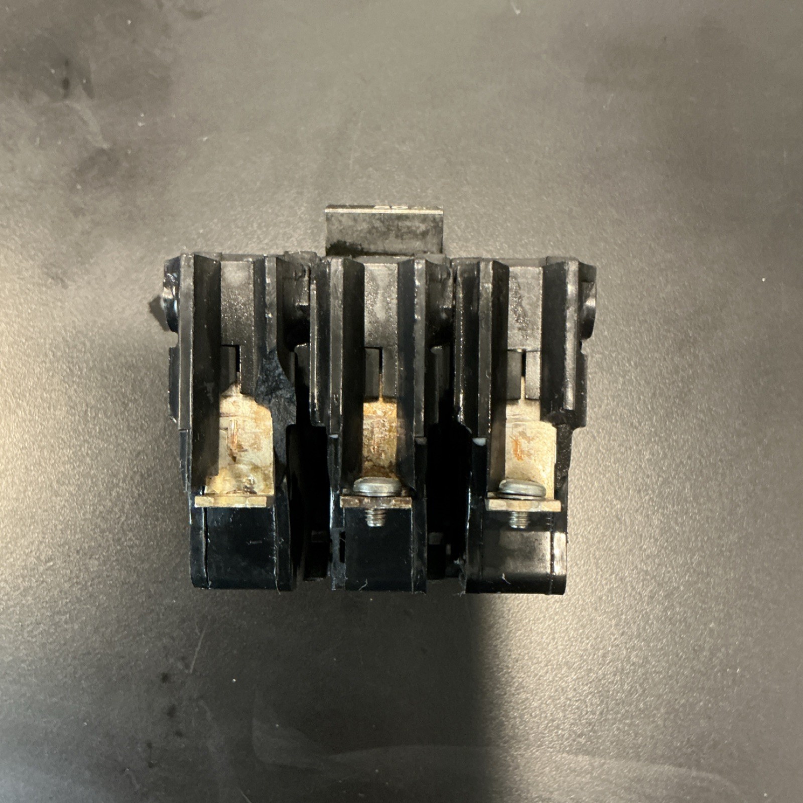GE THQL 50A 3-Pole Circuit Breaker Plug-In On/Off Black