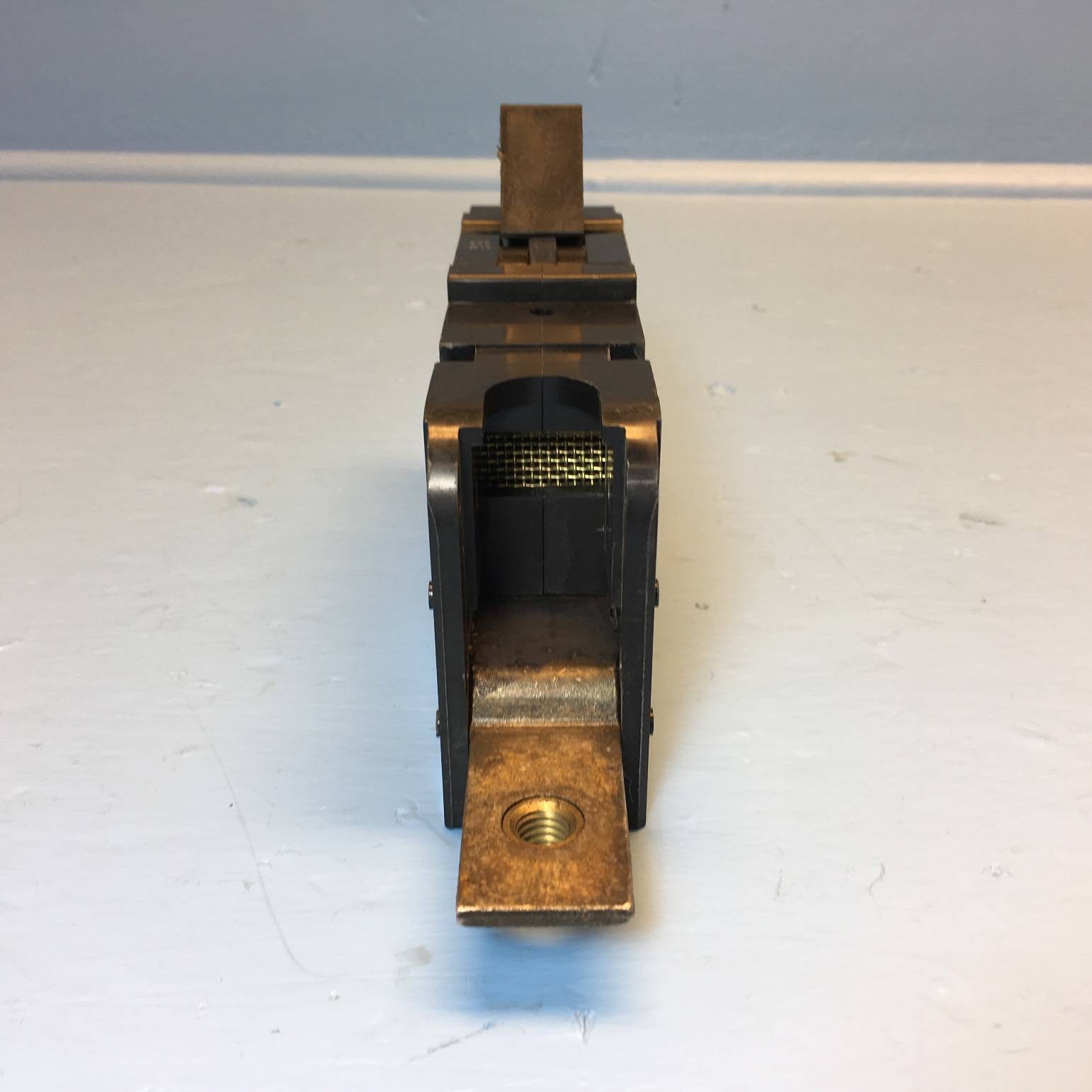 Heinemann GJ1-Z1-7 225A Circuit Breaker 65 Volts DC Hz 1 Pole Eaton 225 Amp