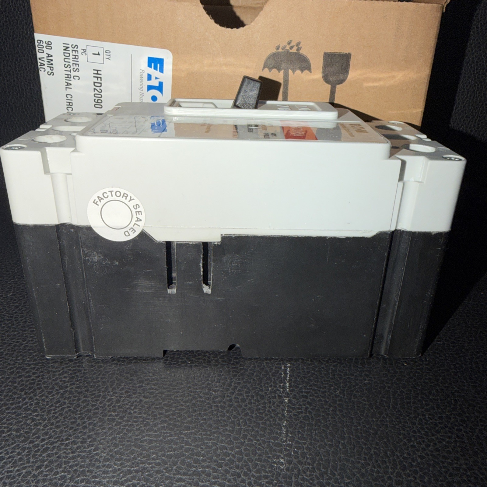 Eaton Cutler Hammer Type HFD 65k Circuit Breaker 2 Pole 90 Amp HFD 65K HFD2090
