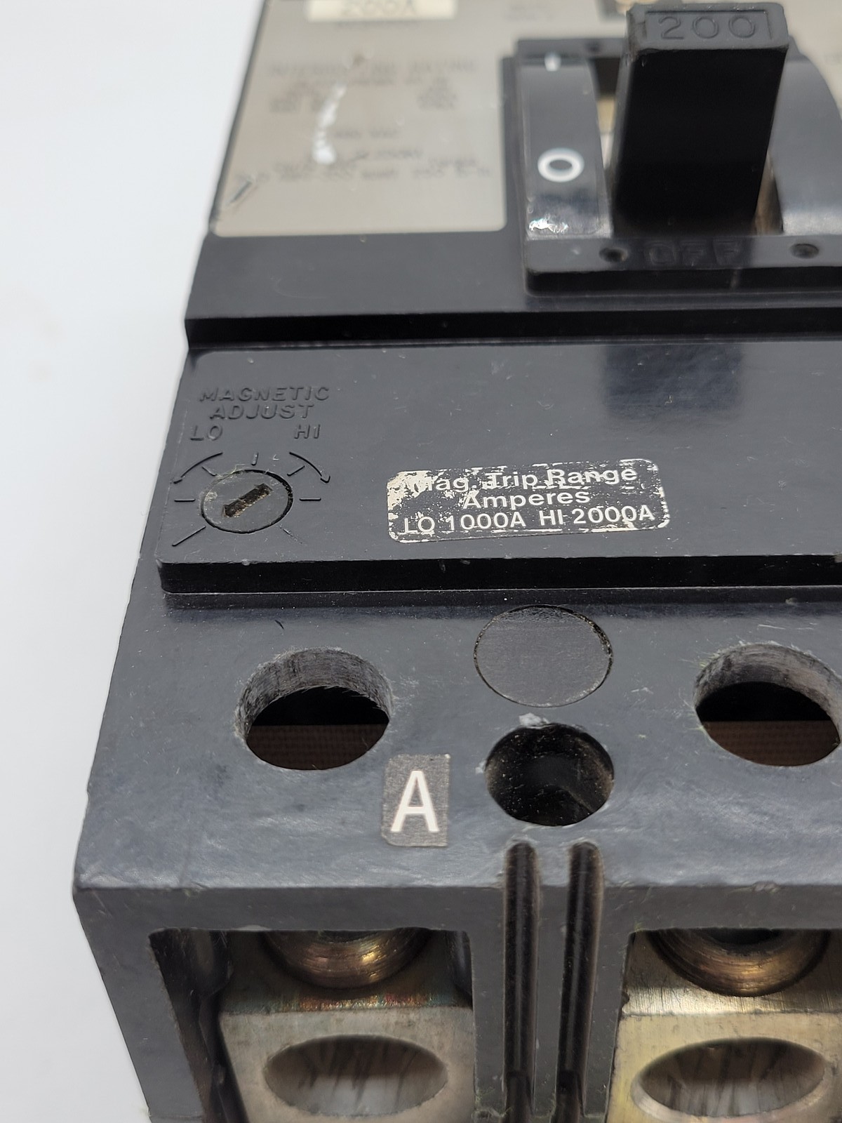 Square D KC34200 Bolt-On Circuit Breaker 200A 3P 3PH 480V 65KA KC Gray