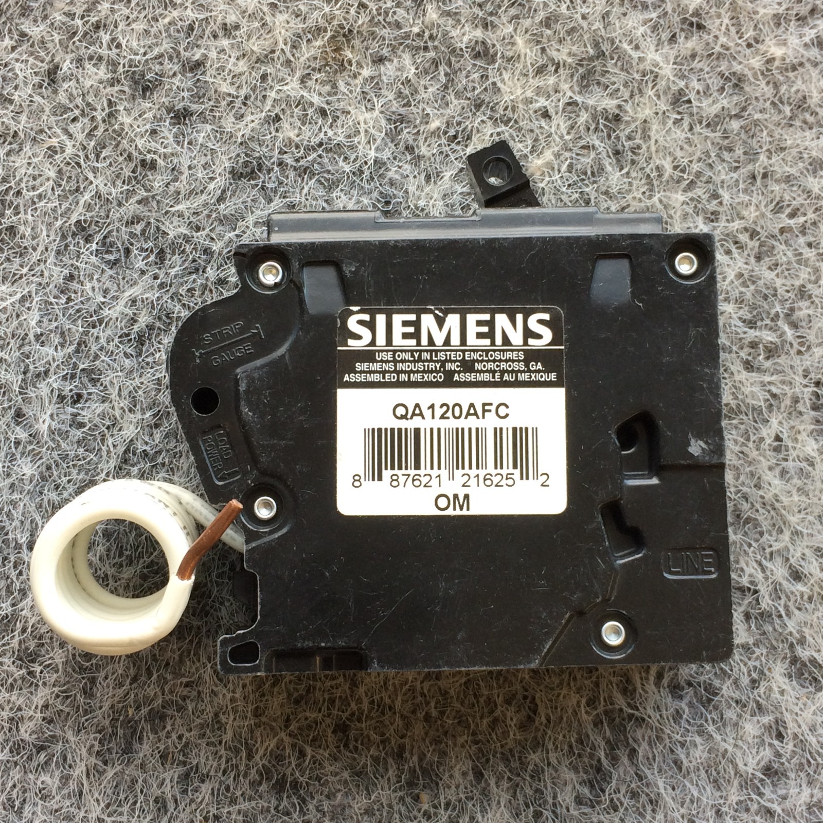 Siemens QA120AFC 20-Amp Single Pole 120-Volt Plug-On Combination AFCI Breaker