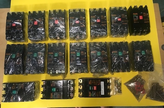 1 Fuji EG53B Circuit Breaker 15 Amp 100-200-440V 30mA W/Mounting Screws Multiple