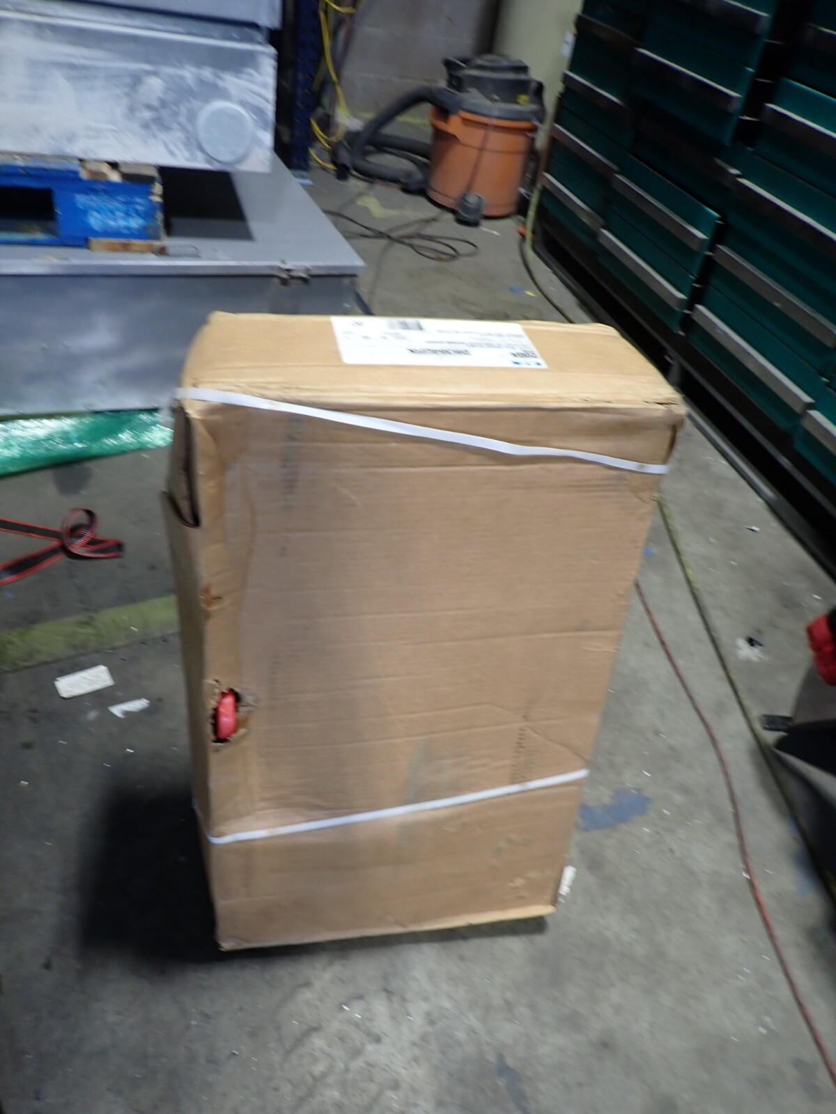 NEW EATON DH364URK 200 amp 600 volt NON Fused 3R OUTDOOR Disconnect