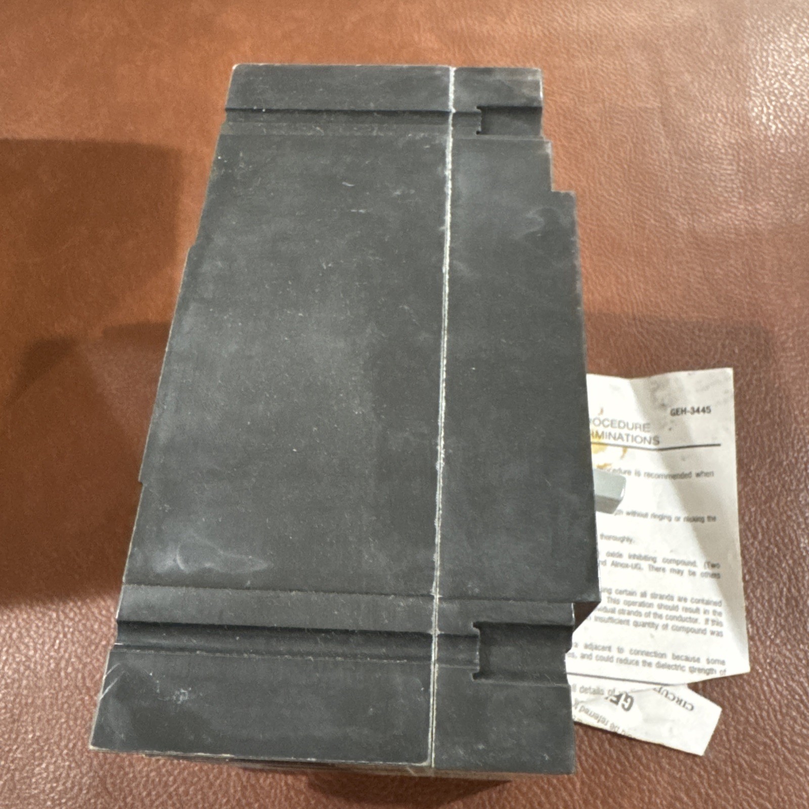 GE TED134015WL 15A 3P 480V CIRCUIT BREAKER 15 Amp 3 Pole Ted NEW