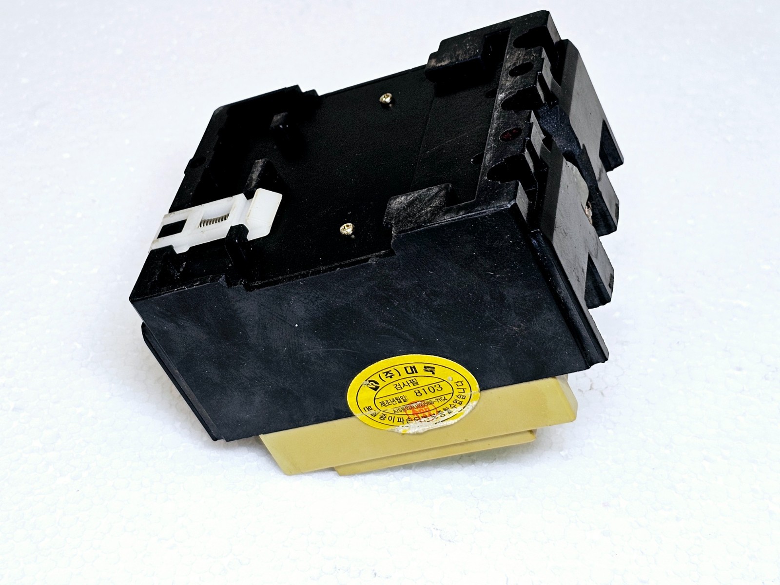 DACO MCCB DBE 33BN MOLDED CASE CIRCUIT BREAKER 303W 20A
