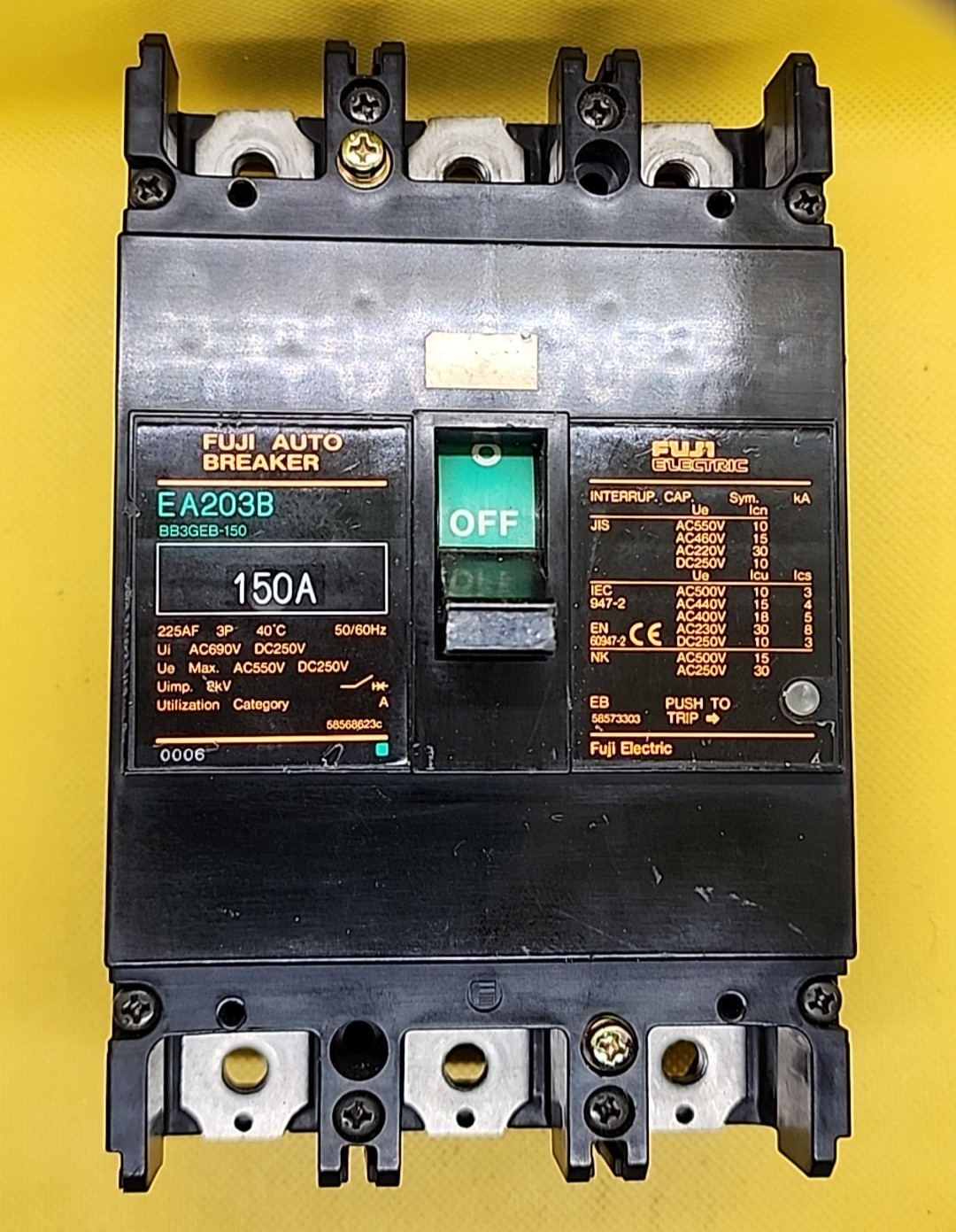 FUJI EA203B 3 POLES 150A AC690V, DC250V AUTO BREAKER [1WS2]