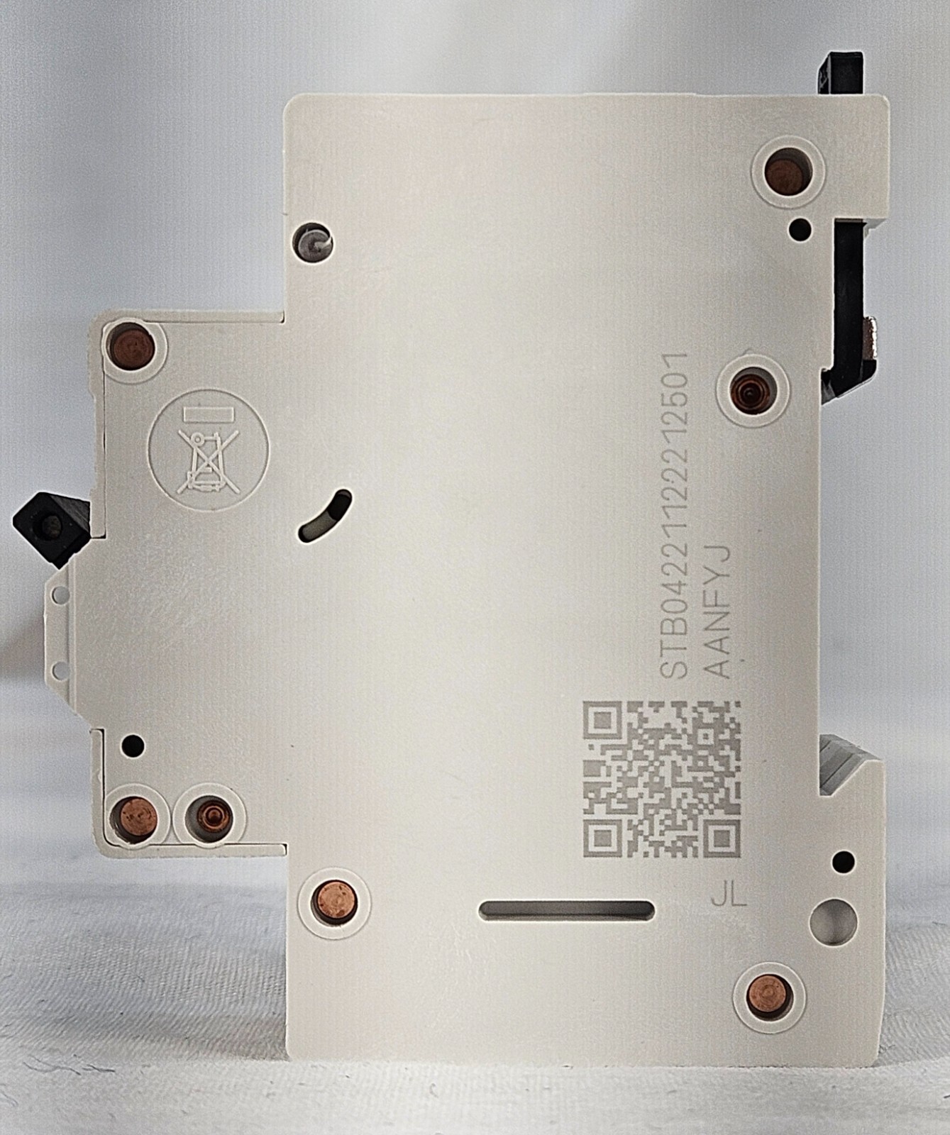 Eaton Moeller xEffect FAZ-C6/2 – 2P 480/277Vac Circuit Breaker 278754 – 6 Amp