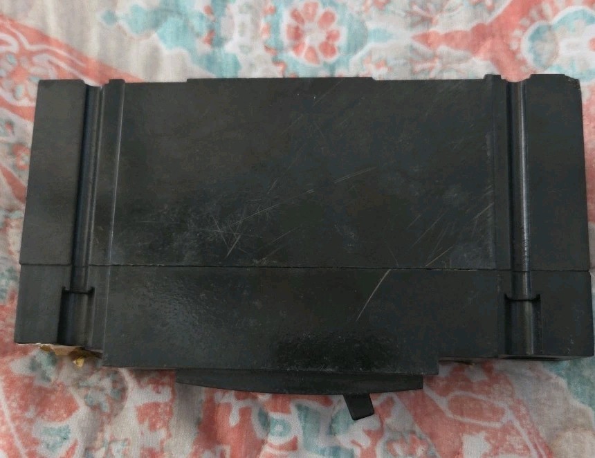 GE TED113020 Circuit Breaker 20A 1P 277V, J8