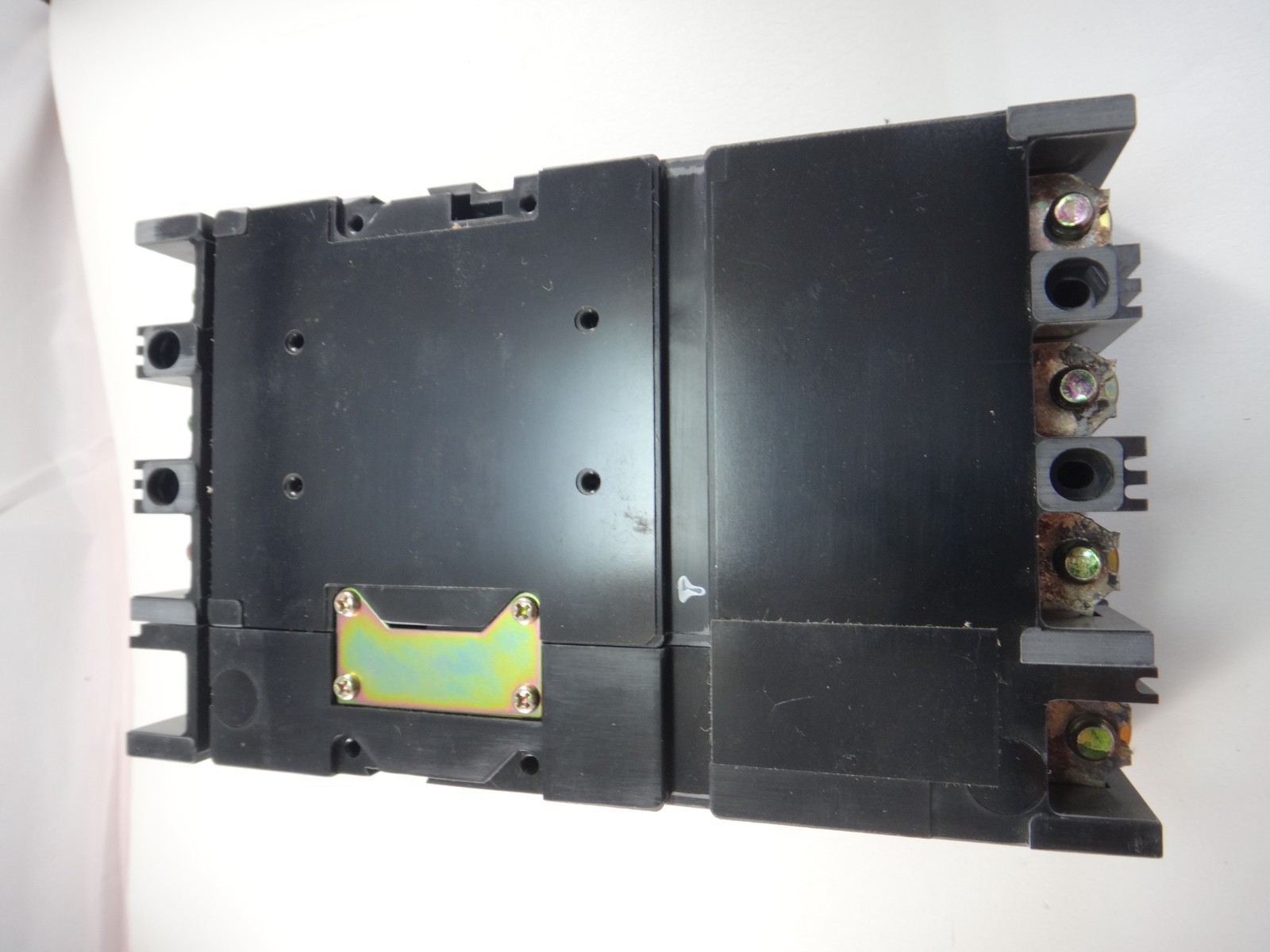 Fuji Earth Leakage Circuit Breaker 0680 0136 30A 415 V 50 60 Hz EG104A Type