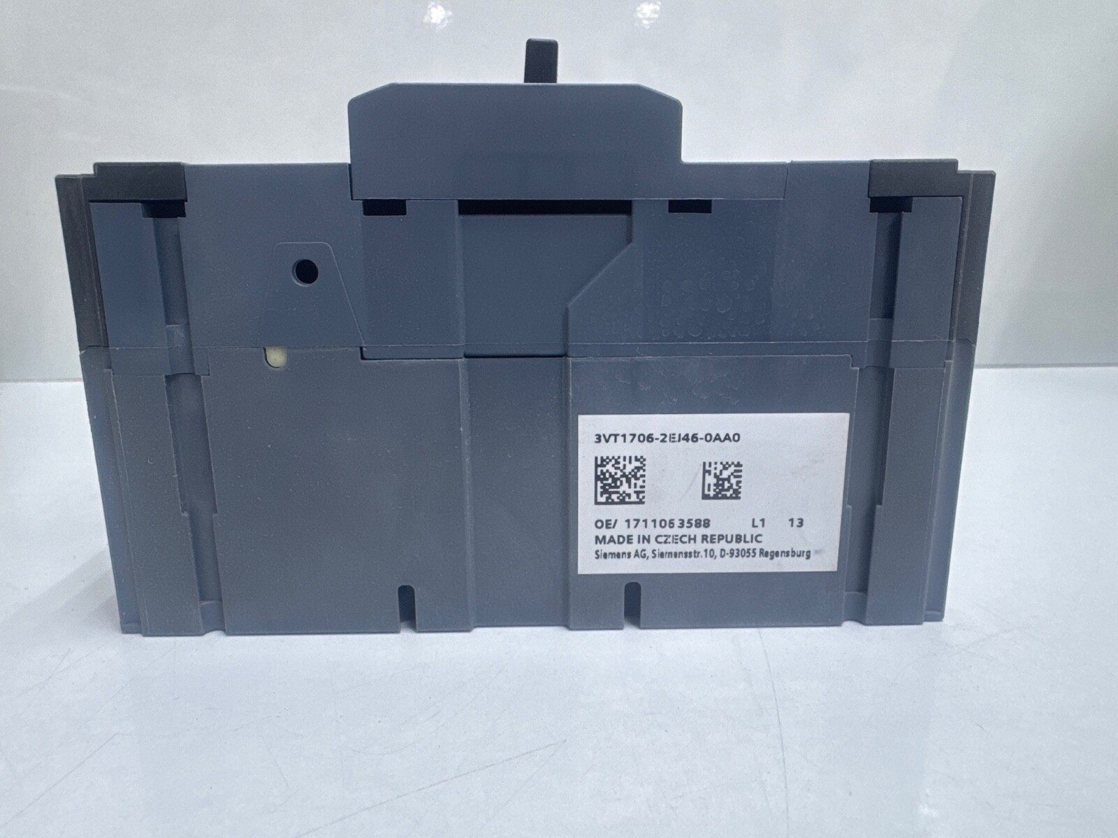 Siemens 3VT1706-2EJ46-0AA0 Circuit Breaker