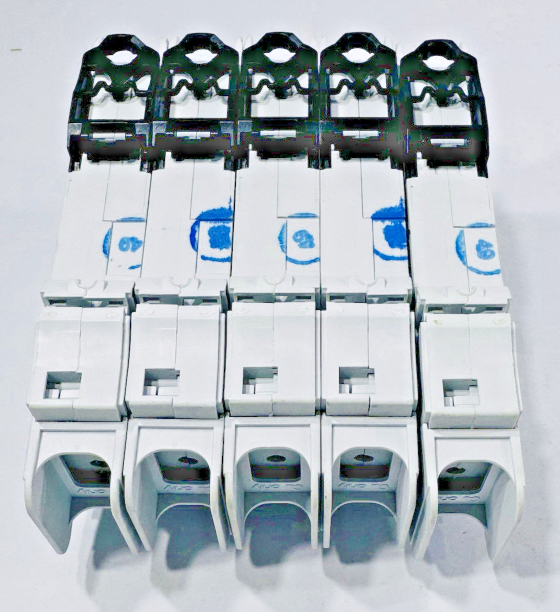 Lot of 5 GE EP101ULHC0.5 / 690265 E256870 0.5Amp Mini Circuit Breaker 1 Pole 120