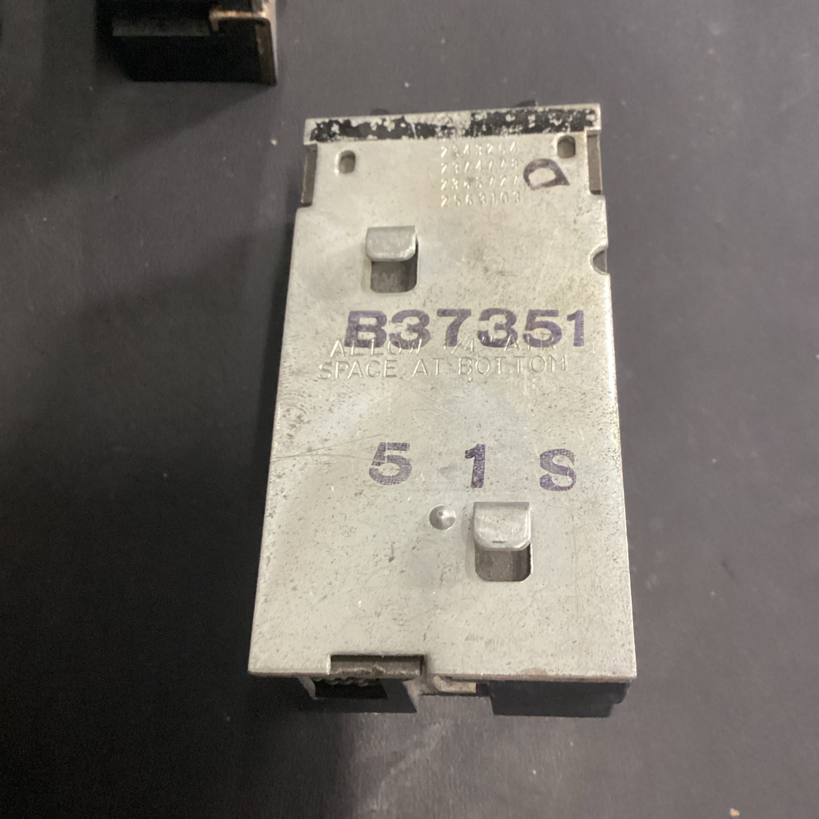 LOT OF 11 PUSHMATIC ITE P120 31120 BREAKER 1P 20A 120/240V Used (Missing Screw)